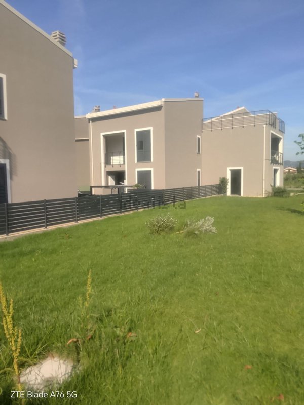 appartamento in vendita a Santo Stefano di Magra in zona Ponzano Magra