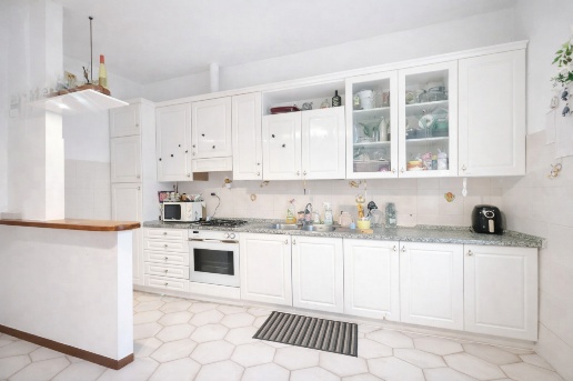 appartamento in vendita a Santo Stefano di Magra