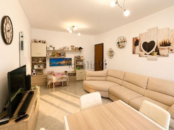 appartamento in vendita a Santo Stefano di Magra