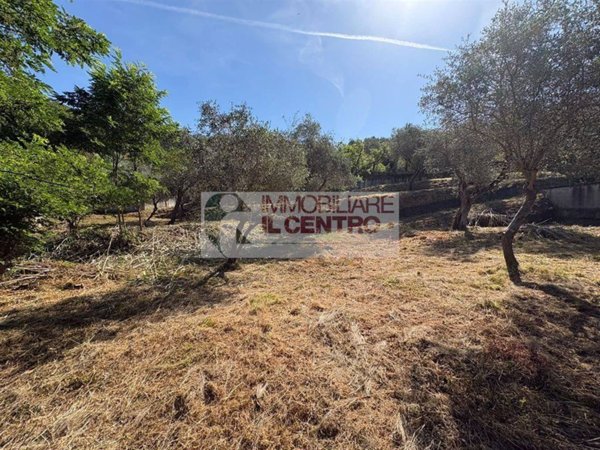 terreno agricolo in vendita a Santo Stefano di Magra in zona Ponzano Magra