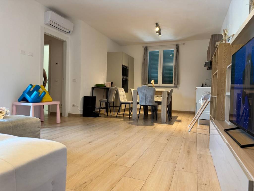 casa indipendente in vendita a Santo Stefano di Magra in zona Ponzano Magra