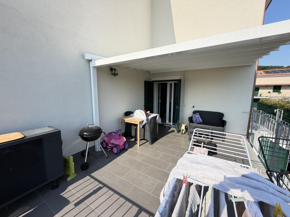appartamento in vendita a Santo Stefano di Magra in zona Ponzano Magra