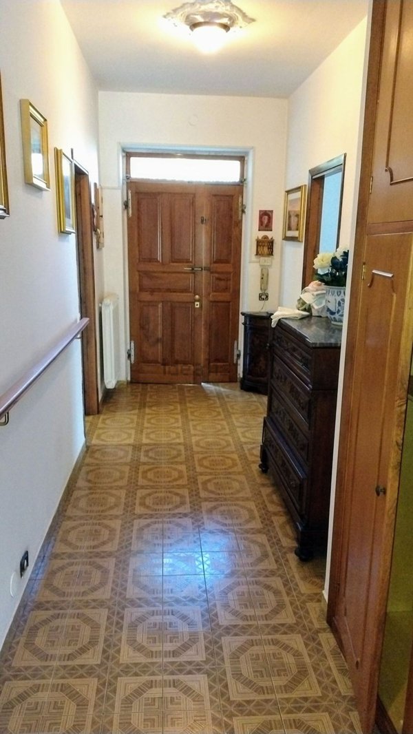 appartamento in vendita a Santo Stefano di Magra in zona Ponzano Magra
