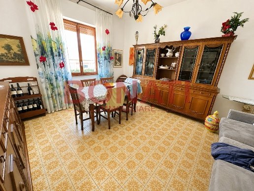 casa indipendente in vendita a Santo Stefano di Magra in zona Ponzano Magra