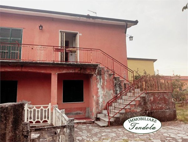 appartamento in vendita a Santo Stefano di Magra in zona Ponzano Magra