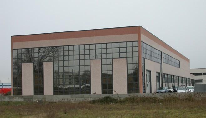 negozio in vendita a Sarzana
