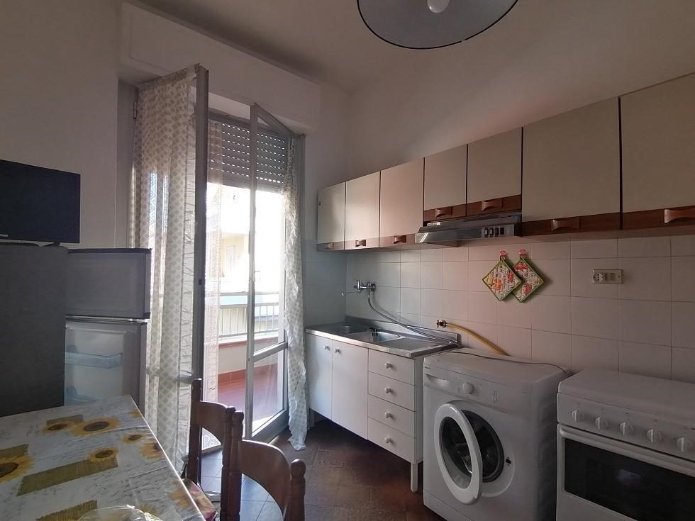 appartamento in vendita a Sarzana in zona Marinella di Sarzana