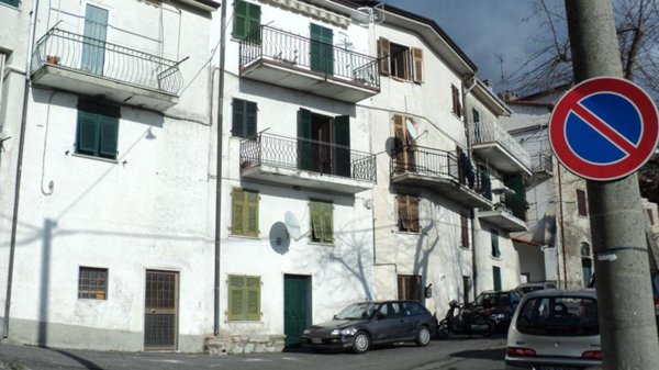 appartamento in vendita a Sarzana in zona Falcinello