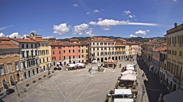 appartamento in affitto a Sarzana