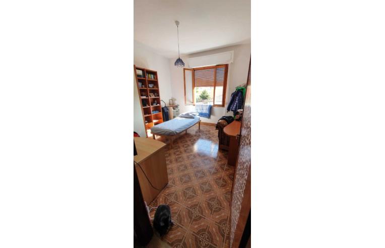 appartamento in vendita a Sarzana in zona Marinella di Sarzana