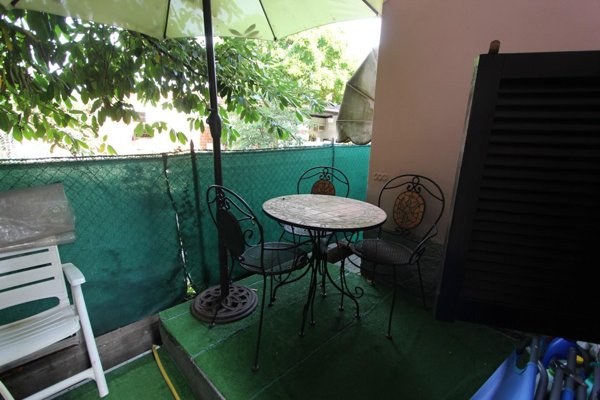 casa semindipendente in vendita a Sarzana