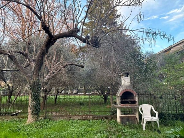 appartamento in vendita a Sarzana