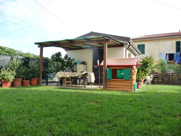 appartamento in vendita a Sarzana
