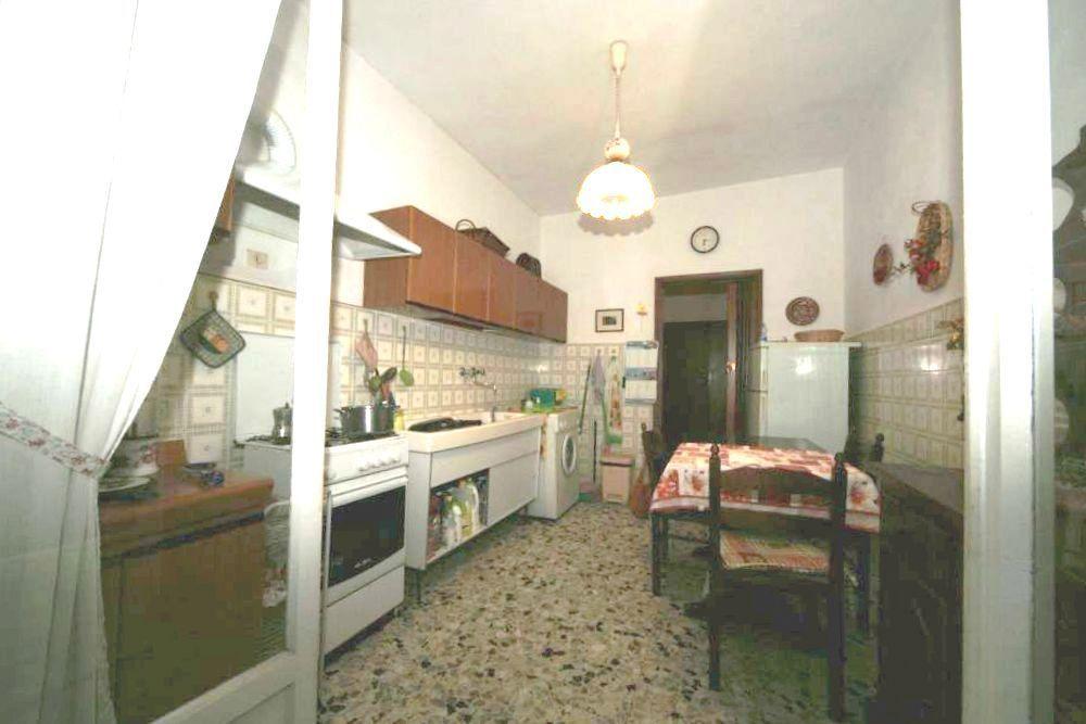 appartamento in vendita a Sarzana