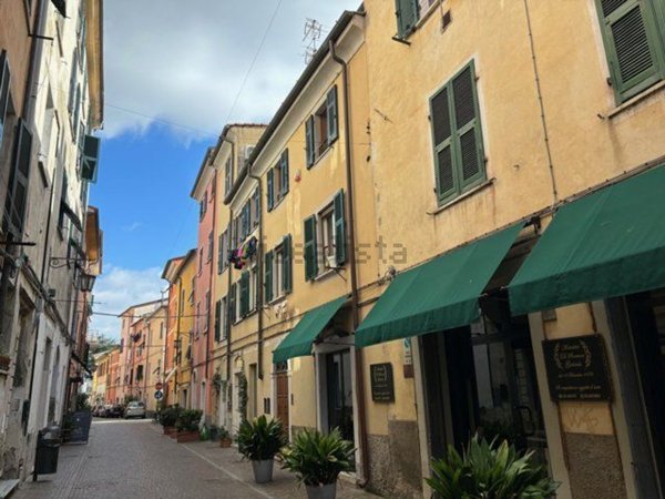 appartamento in vendita a Sarzana