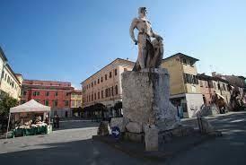 appartamento in vendita a Sarzana