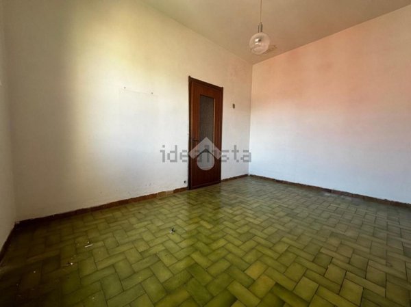 appartamento in vendita a Sarzana