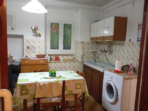 appartamento in vendita a Sarzana