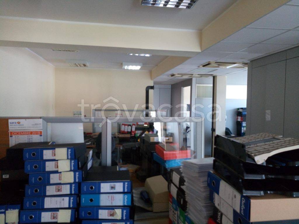 negozio in vendita a Sarzana