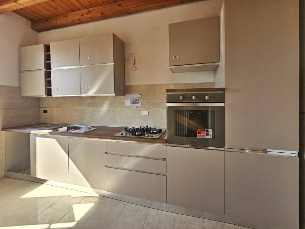appartamento in vendita a Sarzana