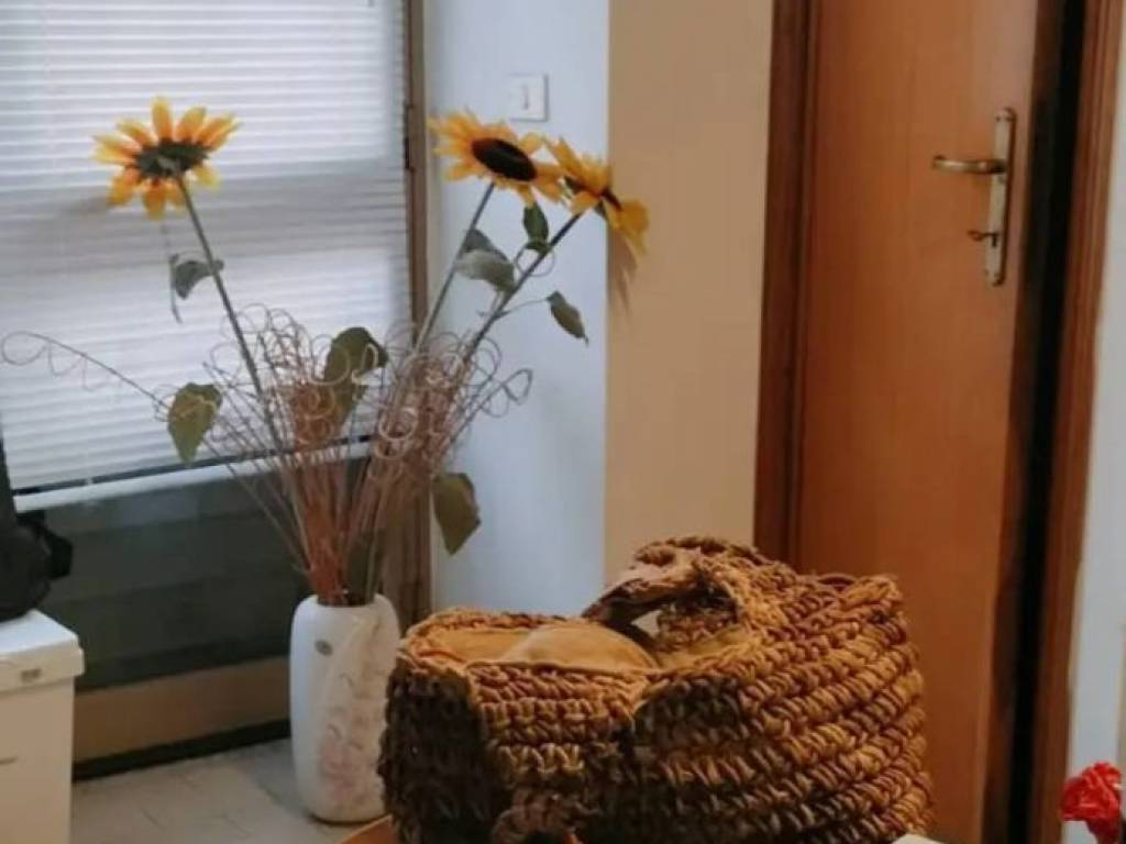 ufficio in vendita a Sarzana