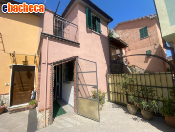 appartamento in vendita a Sarzana