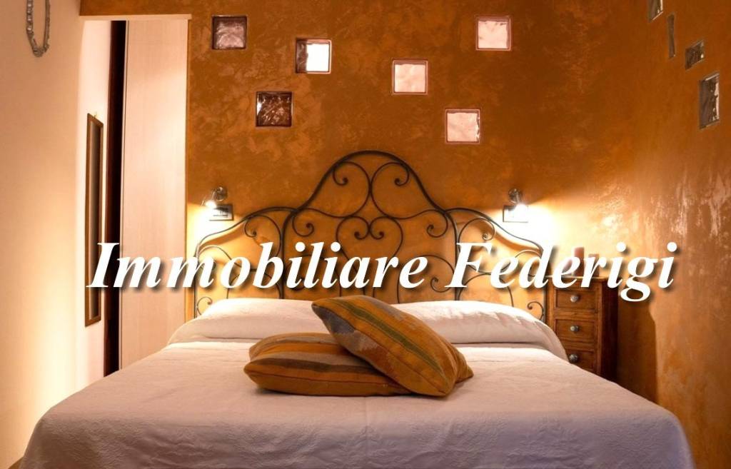 casa indipendente in vendita a Sarzana in zona Falcinello