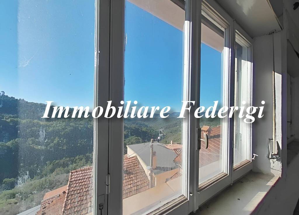 appartamento in vendita a Sarzana in zona Falcinello