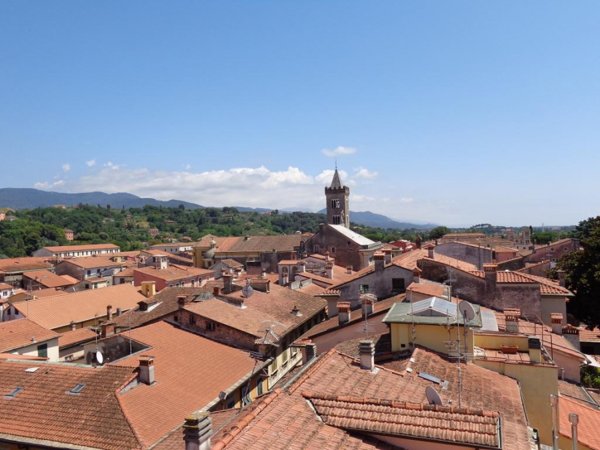 appartamento in vendita a Sarzana
