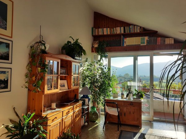 appartamento in vendita a Sarzana