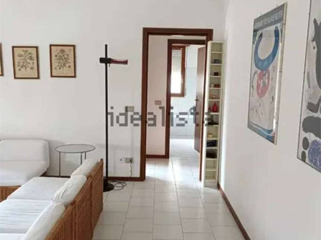 appartamento in vendita a Sarzana in zona Falcinello