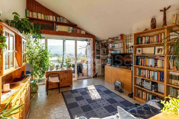 appartamento in vendita a Sarzana in zona San Lazzaro