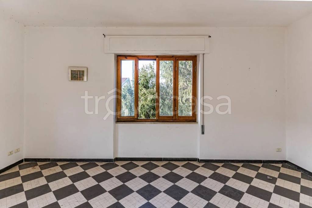 appartamento in vendita a Sarzana