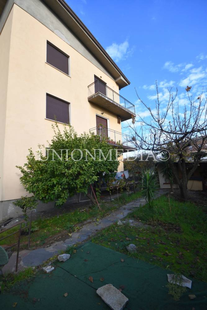 appartamento in vendita a Sarzana