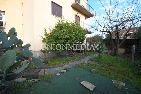 appartamento in vendita a Sarzana