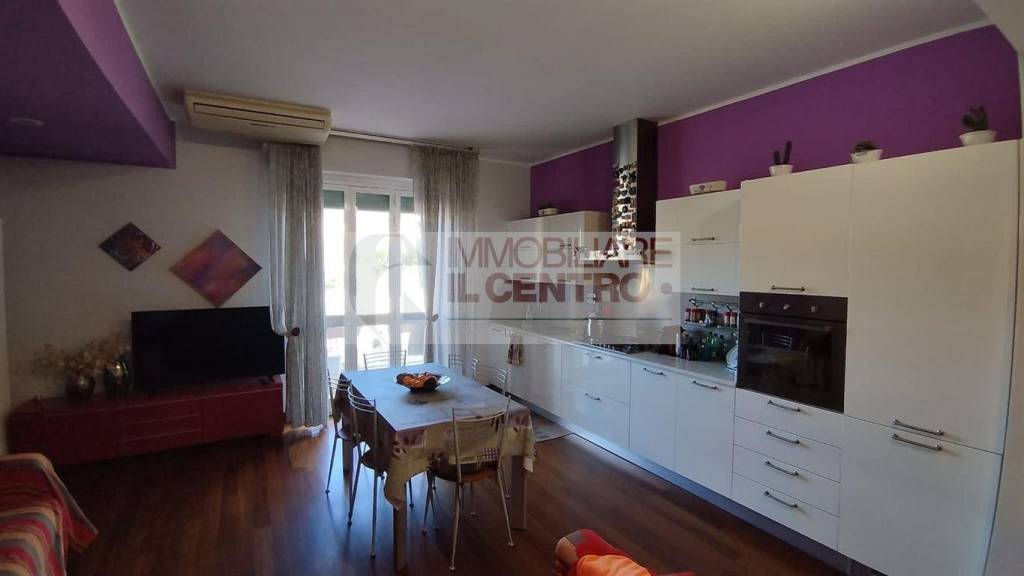 appartamento in vendita a Sarzana