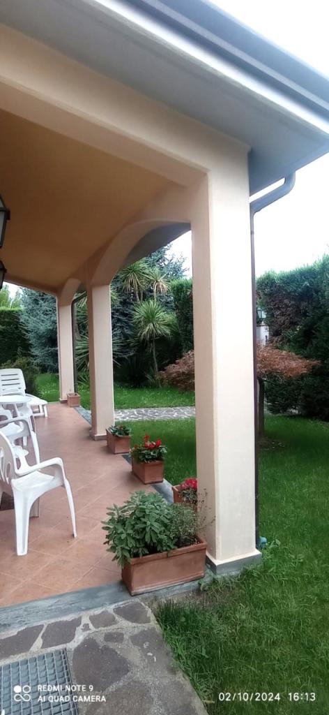 pentavano in vendita a Sarzana in zona San Lazzaro