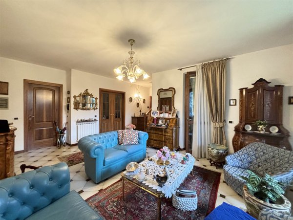 casa indipendente in vendita a Sarzana in zona San Lazzaro