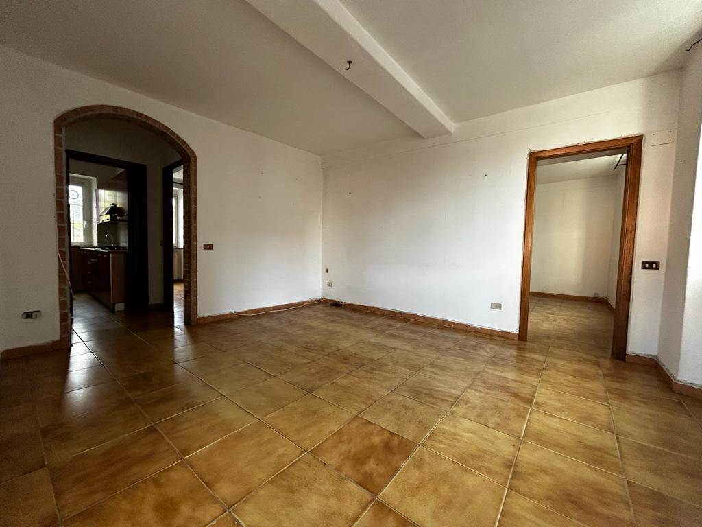 appartamento in vendita a Sarzana