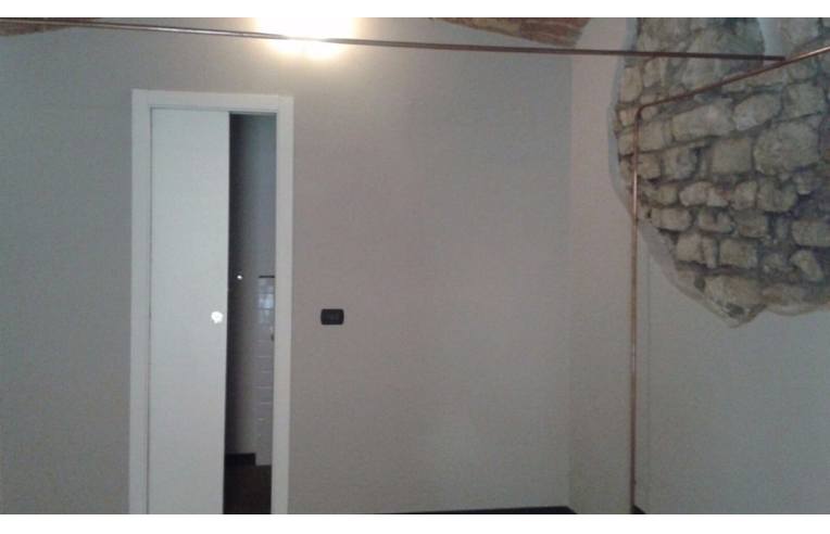 negozio in vendita a Sarzana in zona Marinella di Sarzana