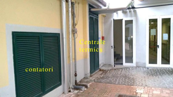 casa indipendente in vendita a Sarzana