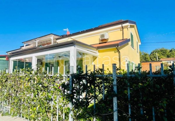 appartamento in vendita a Sarzana