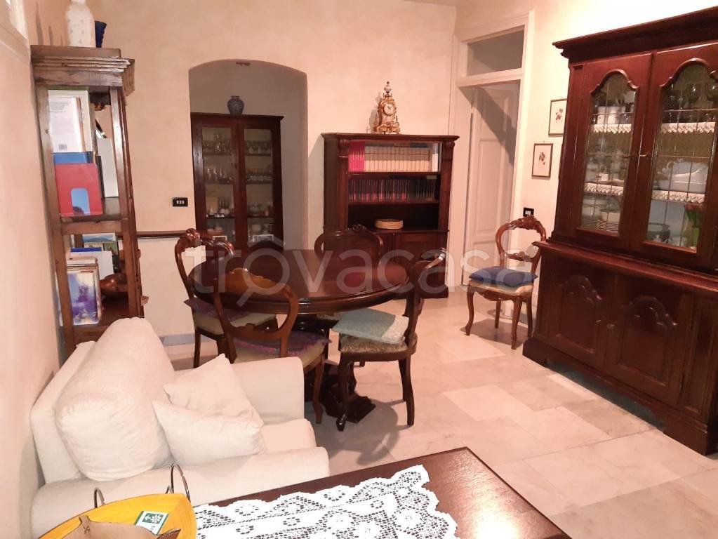 appartamento in vendita a Sarzana