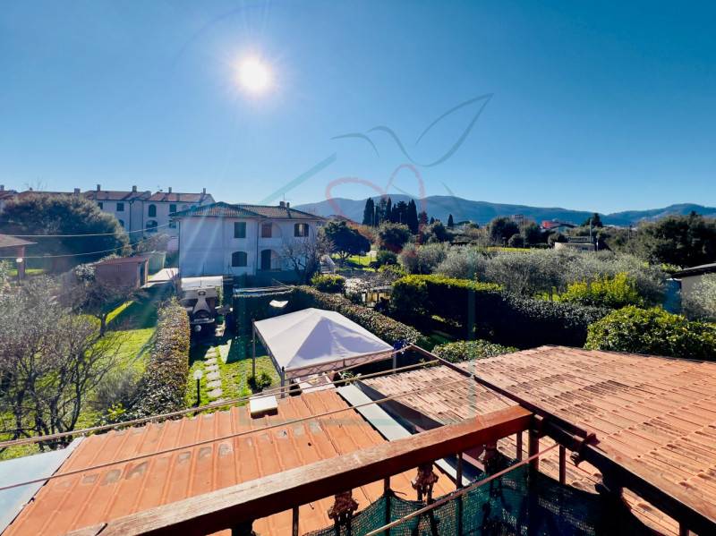 appartamento in vendita a Sarzana