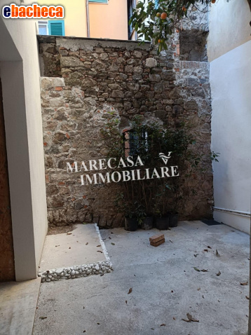 appartamento in vendita a Sarzana