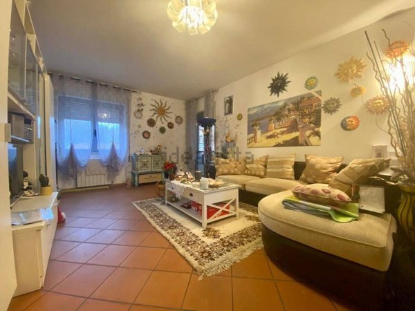appartamento in vendita a Sarzana