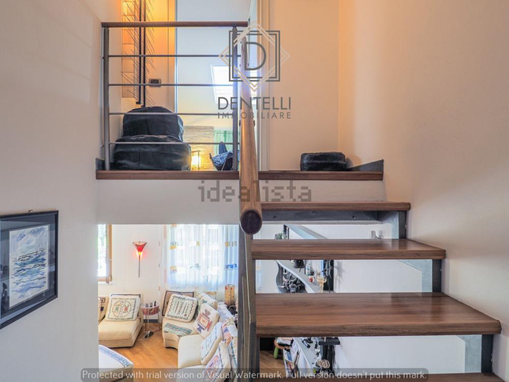 casa indipendente in vendita a Sarzana