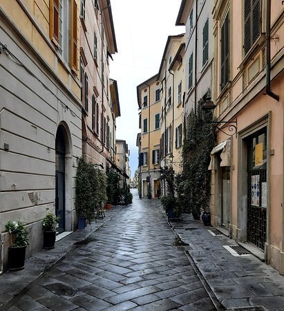 appartamento in vendita a Sarzana