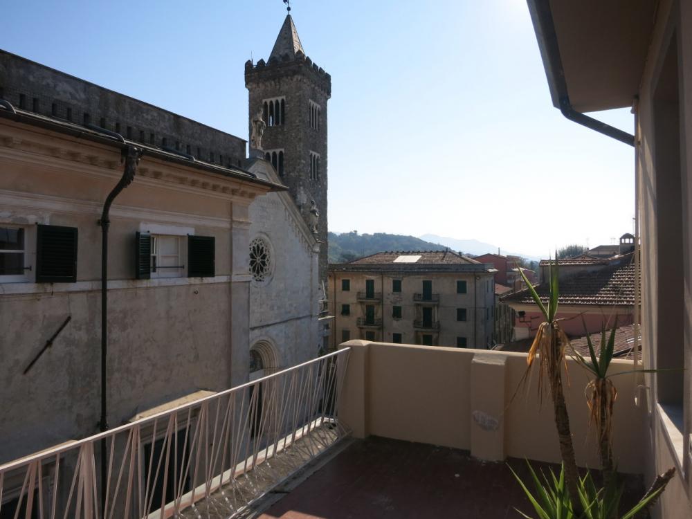 appartamento in vendita a Sarzana