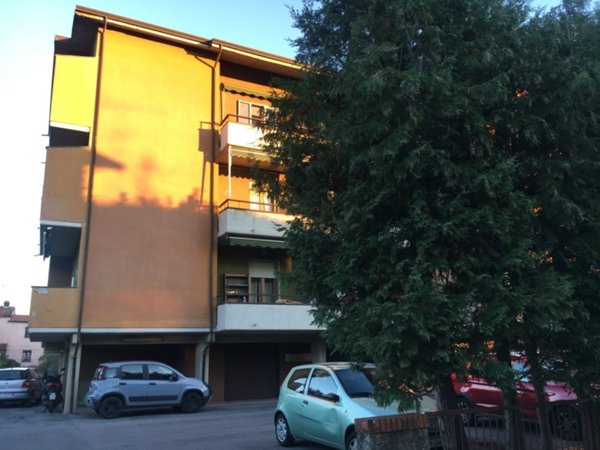 appartamento in vendita a Sarzana